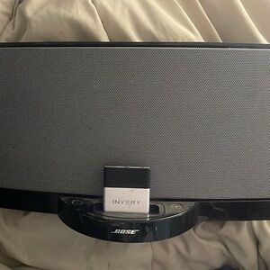 Bose SoundDock Portable Digital Music System Black Speaker with power cord.